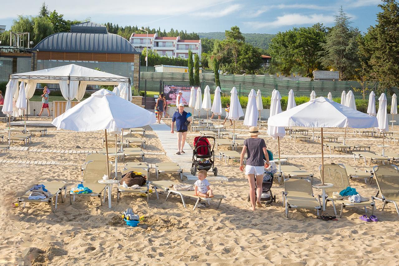 Stayinn Rainbow Houses Beachfront By Asteri Hotels Slăntjev Brjag Exteriör bild